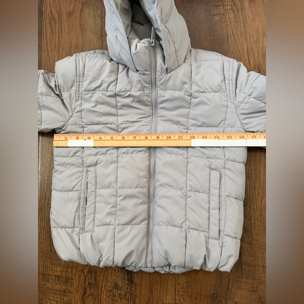Abercrombie Kids Girls Puffer Jacket Size 7/8 Gray –Water-Resistant – Pre-Owned - Picture 6 of 16